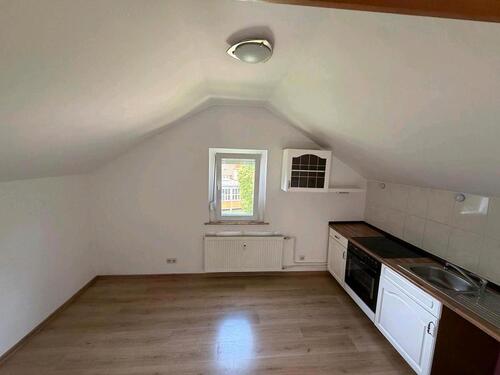 Foto - 2 Zimmer Dachgeschoßwohnung zur Miete in Dransfeld