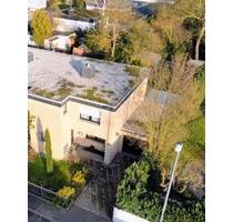 Reiheneckhaus mit Garage und hochw. Küche zentral in Weilerswist