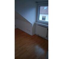 5- Zimmer Altbauwohnung mit Balkon im Zweifamilienhaus in Dwoberg - Delmenhorst Deichhorst