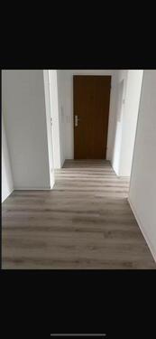 Foto - Kernsanierte 3-Zimmer-Wohnung - 1.212,00&nbsp;EUR Kaltmiete, ca.&nbsp; 74,00&nbsp;m&sup2;