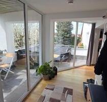 Wunderschöne 2-Zimmer-Wohnung mit großer Dachterrasse - Straubing