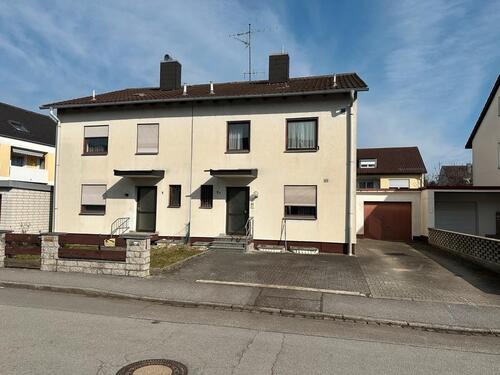 Foto - 5 Zimmer Doppelhaushälfte in Straubing
