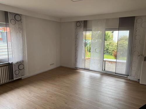 Foto - Schöne, helle 5 Zimmer 130qm Wohnung in Ehringshausen OT