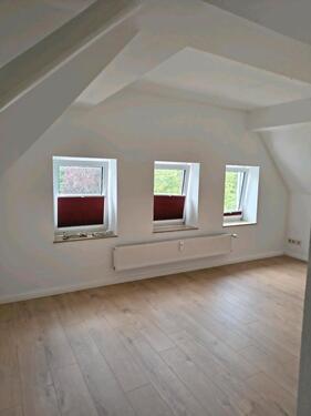 Foto - frisch renoviertes möbliertes Zimmer in 2 er WG