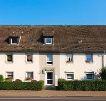 Wohnung im Erdgeschoss mit Dusche, 2,5 Zimmer im grünen aber doch Zentral - Gelsenkirchen Resse