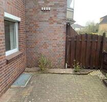 EG Wohnung mit Terrasse, 63qm - 530,00&nbsp;EUR Kaltmiete, ca.&nbsp; 63,00&nbsp;m&sup2; in Heide (PLZ: 25746)
