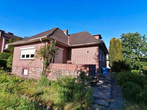 Foto - Einfamilienhaus mit Potenzial - 115.000,00&nbsp;EUR Kaufpreis, ca.&nbsp; 130,00&nbsp;m&sup2;