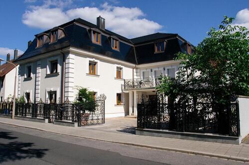 Foto - 7 Zimmer Mehrfamilienhaus, Wohnhaus in Nürnberg