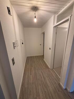 Foto - 2 ZKB Souterrain Wohnung ab 01.03 zu vermieten