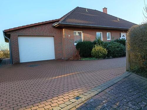 Foto - Einfamilienhaus in Sackgassenlage mit Südterrasse und Vollkeller