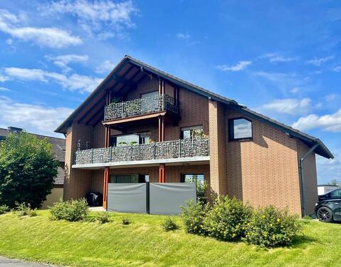 Foto - Großzügige, helle 4-Zimmer Wohnung mit Balkon in Winterscheid