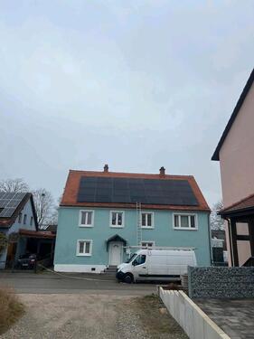 Foto - 2 Familienhaus zu verkaufen Mit großen Grundstück und PV-Anlage.
