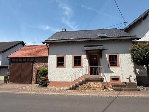 Foto - Altes Bauernhaus mit Charme & Flair zur Miete - frei ab 01.11.