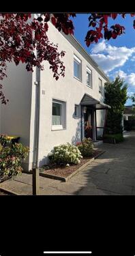 Foto - Kernsaniertes Reihenmittelhaus zu Vermieten