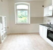 Großzügige Wohnung mit Einbauküche und Stellplatz in Annaberg Ortsteil Buchholz!! - Annaberg-Buchholz