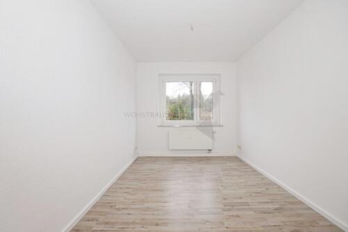 Foto - Schöne 2-Raum-EG-Wohnung mit Tageslichtbad in kleinem Mehrfamilienhaus