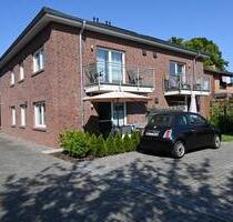 Behagliche 3 Zimmer - Dachgeschoss - Wohnung mit Balkon in Oldenburg Osternburg