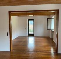 Schöne ruhige 5 Zimmer Wohnung in 97947 Grünsfeld, Hof Uhlberg