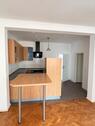 Foto - Schöne helle renovierte 2-Zimmer-Altbauwohnung 82qm