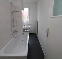 Für den kleinen Geldbeutel...günstige 2-RW mit Wanne!!! - Freiberg