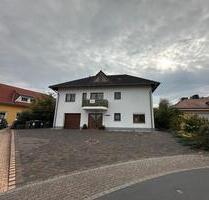 Freistehendes Einfamilienhaus mit Einliegerwohnung und Sauna - Montabaur