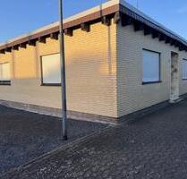 Bürogebäude mit Garage - 1.330,00&nbsp;EUR Kaltmiete, ca.&nbsp; 110,00&nbsp;m&sup2; in Celle (PLZ: 29227) Altencelle