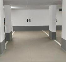 Vermiete Tiefgaragenstellplatz in Hattersheim in zentralem Neubau - Hattersheim am Main