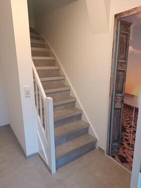 Foto - 3,5 Zi Wohnung 123 m2 1. OG Balkon, Garten, 2 Stellplätze