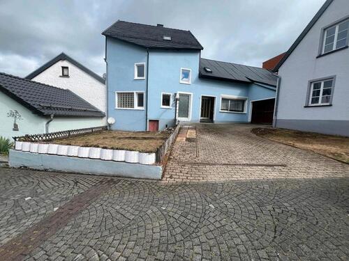 Foto - Mehrfamilienhaus - 220.000,00&nbsp;EUR Kaufpreis, ca.&nbsp; 350,00&nbsp;m&sup2;