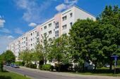 Foto - Aktuelle Renovierung einer familienfreundlichen 3-Raum-Wohnung mit Balkon!