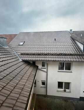 Foto - Zweifamilienhaus mit ausbaubarem Dachgeschoss und Nebengebäude