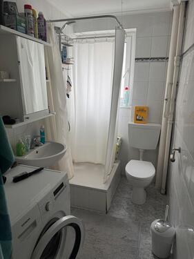 Foto - Zimmer NUR FÜR 6 Monate in Wohngemeinschaft zu vermieten