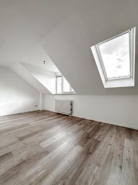 Foto - HÜBSCHES Dachgeschoss mit MEGA Ausblick in Chemnitz Hilbersdorf