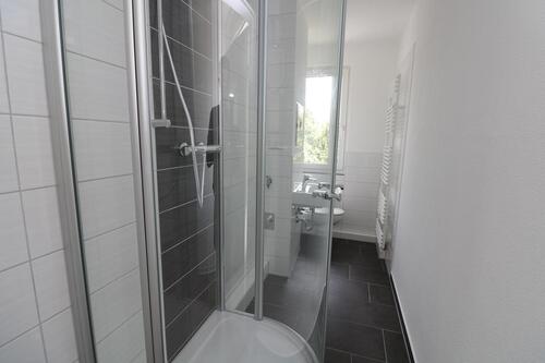 Foto - Für Dusch-Verliebte…neu sanierte 2-RW mit Dusche u. Balkon!!!