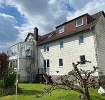 Großes Wohnhaus mit 2,5 Wohnungen im idyllischen Lahntal