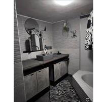 XXL-Zimmer im Dachgeschoss – 4 Schlafpl. – Single-Küche – Kurz - Kötz