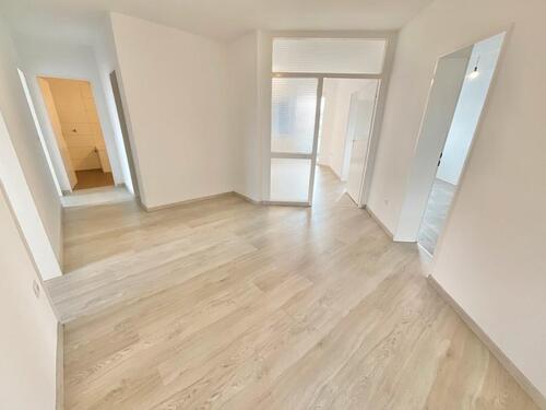 Foto - Helle 4 Zimmerwohnung mit großer Küche