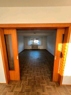 Foto - 75-Mietwohnung 750 - 750,00&nbsp;EUR Kaltmiete, ca.&nbsp; 75,00&nbsp;m&sup2;
