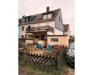 Reiheneckhaus m. sep. Garage u. Gartengrundstück in Trier-Pfalzel