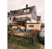 Reiheneckhaus m. sep. Garage u. Gartengrundstück in Trier-Pfalzel