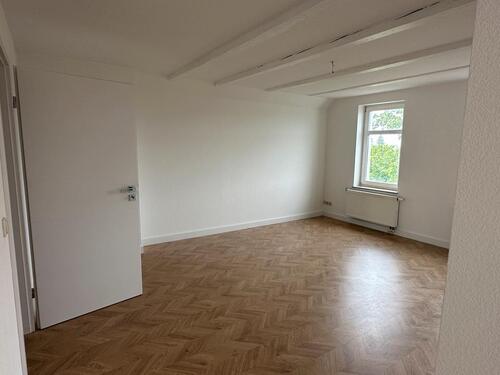 Foto - Schicke 3,5 Raum DG-Wohnung mit Balkon in Dessau-Nord