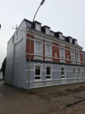 Foto - Zentral gelegen, Neu: Renoviert,Böden,Fenster & Einbauküche,inkl.KFZ Stellplatz,Wärmegedämmt