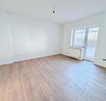 3-Zimmer-Wohnung mit Einbauküche und Terrasse - Neumünster