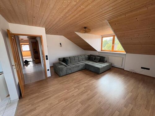 Foto - Gemütliche 3-Zimmer-Dachgeschosswohnung in Altkaufering