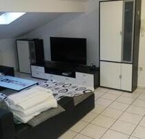 Schöne teilmöblierte DG-Wohnung mit hochwertiger Einbauküche - Lützelbach