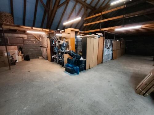 Foto - Nach mieter ab sofort ca. 56m2 - 448,00 EUR Kaltmiete,