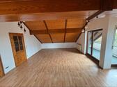 Foto - 3- Zimmer Dachgeschosswohnung zur Miete in Renfrizhausen