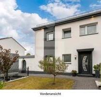 Doppelhaushälfte, zentral, saniert, gepflegt - Euskirchen
