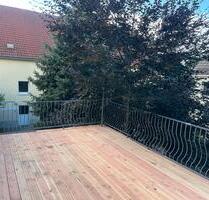 Schöne 4-Raumwohnung naturnah mit großem Balkon, Garten, Garage - Trebsen/Mulde