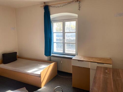 Foto - Zimmer frei im WG - 390,00 EUR Kaltmiete,